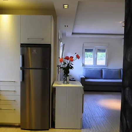Fillis House
