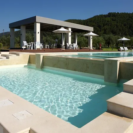 Daire Fillis House *